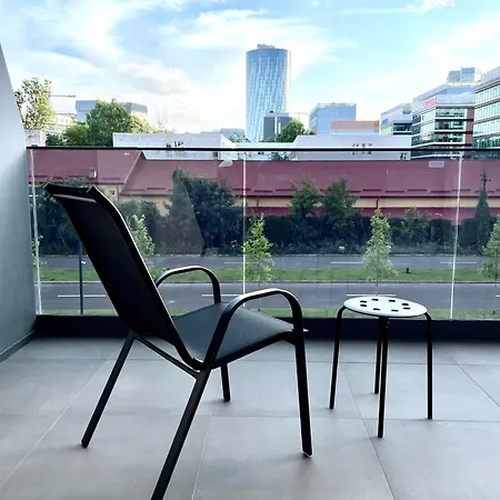 Business Center Urban Retreat شقة